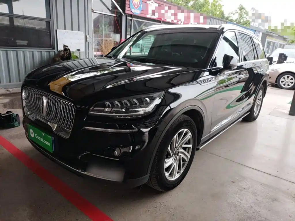 Lincoln Aviator 2021 3.0T V6 4WD Premium Edition