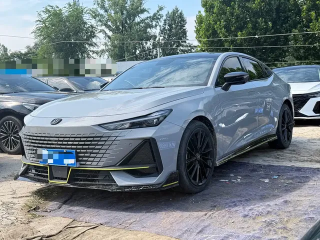 Changan UNI-V 2022 1.5T Sport Edition