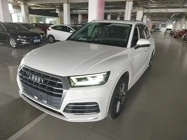 Audi Q5L 2020 Facelift 40 TFSI Honor Fashion