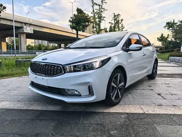 Kia K3 2017 1.6L Automatic 15th Anniversary Special GLS