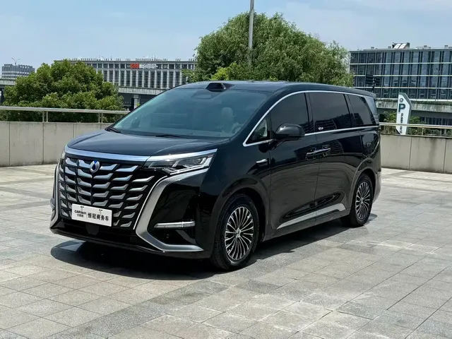 Denza D9 2025 Model DM-i Smart Drive Edition 1020 AWD Flagship