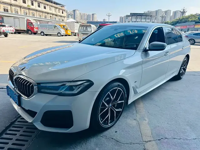 BMW 5 Series 2023 Facelift 530Li Premium M Sport Package