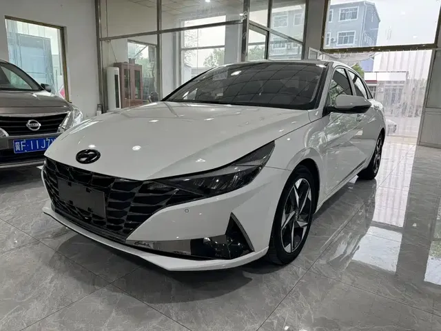Hyundai Elantra 2022 1.5L CVT GLX Elite Edition