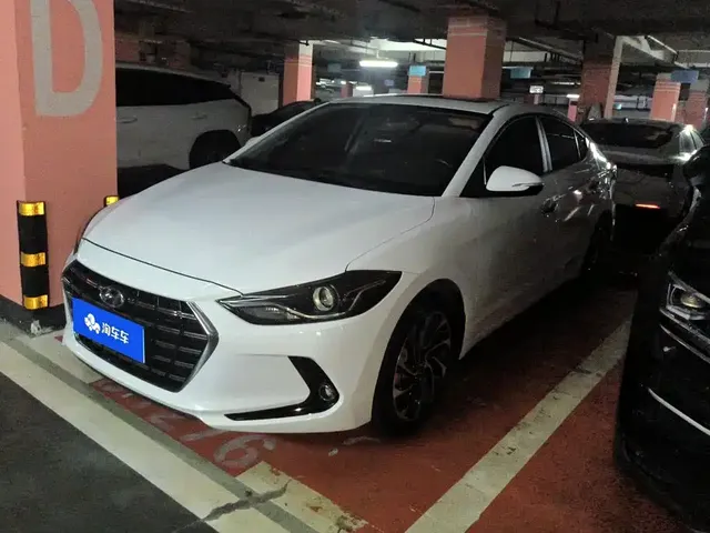 Hyundai Elantra 2019 1.5L CVT Smart Elite