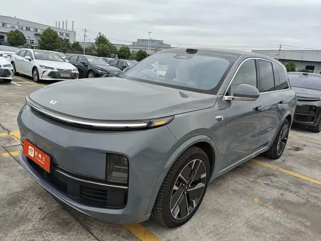 Li Auto Li L8 2025 Ultra Smart Renewal Edition