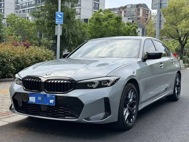 BMW 3 Series 2025 330Li M Sport Night Edition