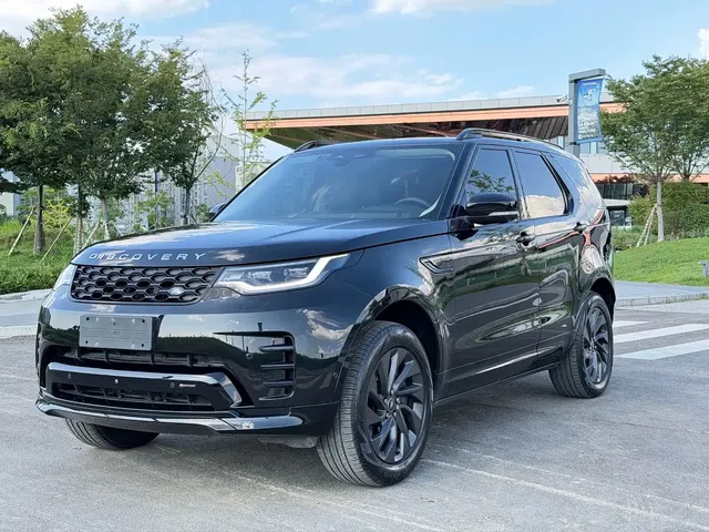 Land Rover Discovery 2023 360PS R-Dynamic S