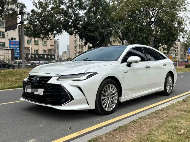 Toyota Avalon 2023 Hybrid 2.5L XLE Premium Edition