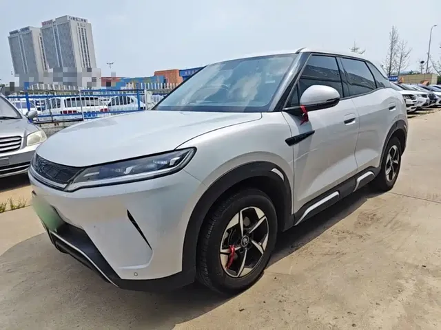 BYD Yuan UP 2024 401KM Leading Edition