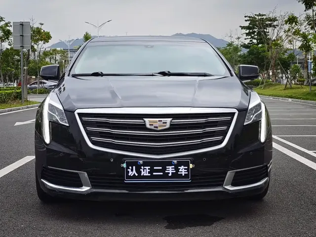 Cadillac XTS 2018 28T Technology