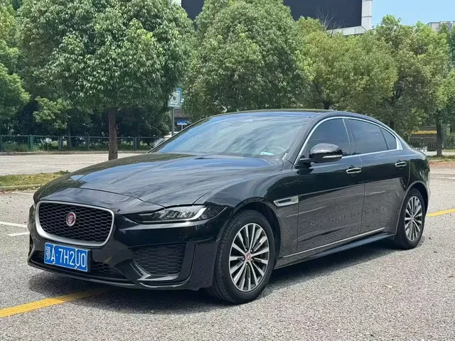Jaguar XEL 2022 2.0T 200PS R-DYNAMIC Youth Sport Edition