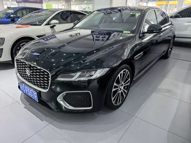Jaguar XFL 2022 XFL 2.0T P250 2WD Premium Luxury