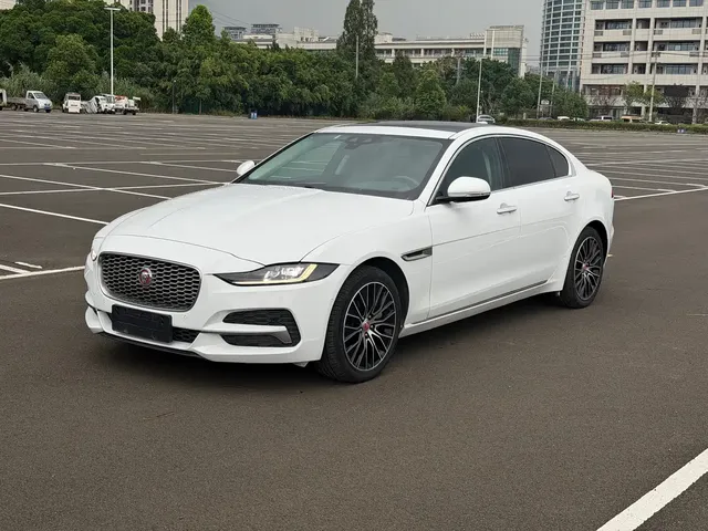 Jaguar XEL 2020 2.0T 250PS R-DYNAMIC HSE Luxury Sport Edition