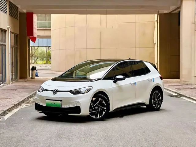 Volkswagen ID.3 2025 Facelift Smart Outstanding Edition