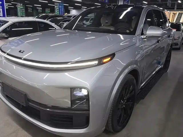 Li Auto Li L8 2023 Max