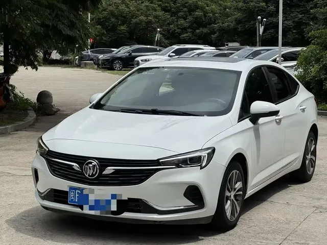 Buick Verano 2020 20T CVT Leading