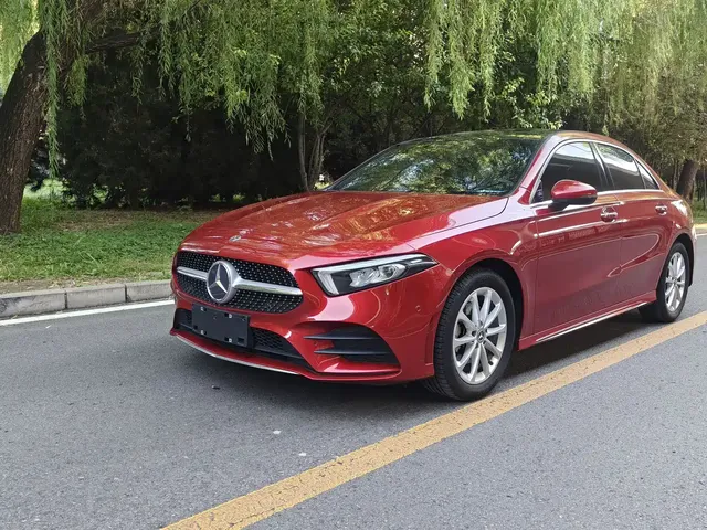 Mercedes-Benz A-Class 2019 A 200 L Sport Sedan