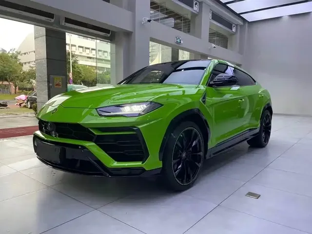 Lamborghini Urus 2021 4.0T V8