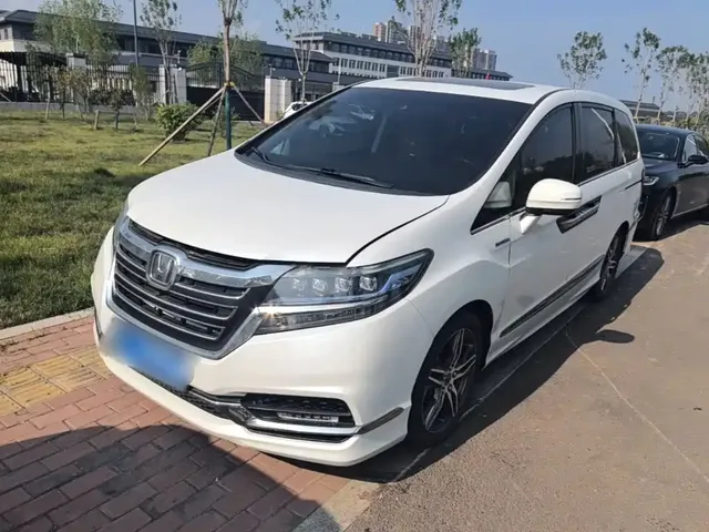 Honda Elysion 2019 2.0L Hybrid Comfort Edition