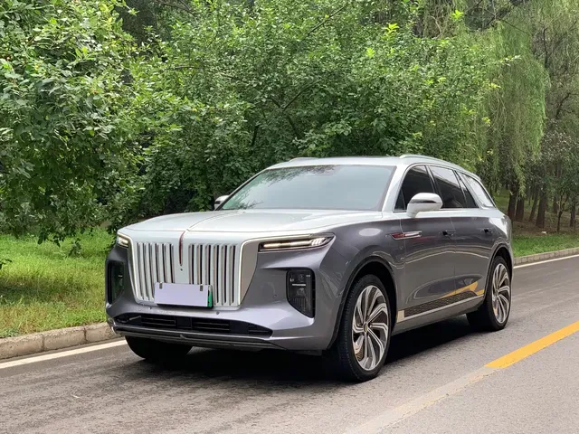 Hongqi E-HS9 2022 660km Qi Ling Edition (4-seater)