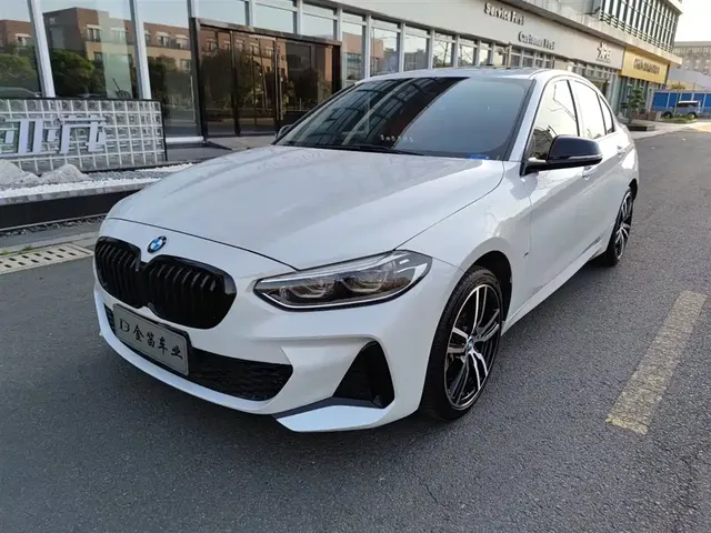 BMW 1 Series 2021 125i M Sport Black Night Edition