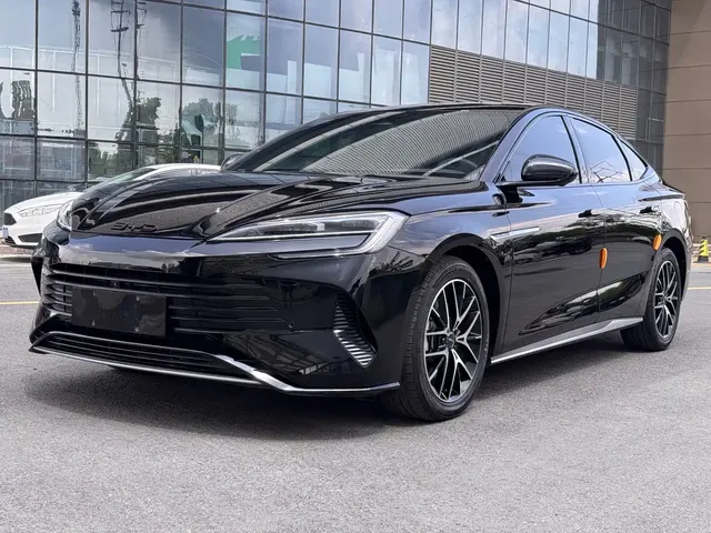 BYD Seal 2024 Glory Edition DM-i 1.5L 121km Prestige