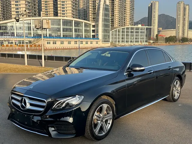 Mercedes-Benz E-Class 2018 E 200 L Sport