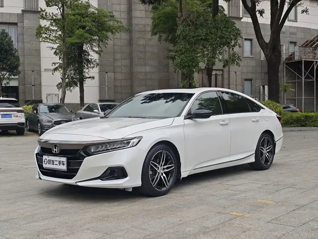 Honda Accord 2022 260TURBO Phantom Night Premium