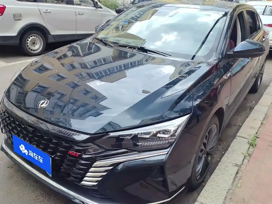 Dongfeng Aeolus Yixuan MAX 2021 1.5T Trendy Dad Edition