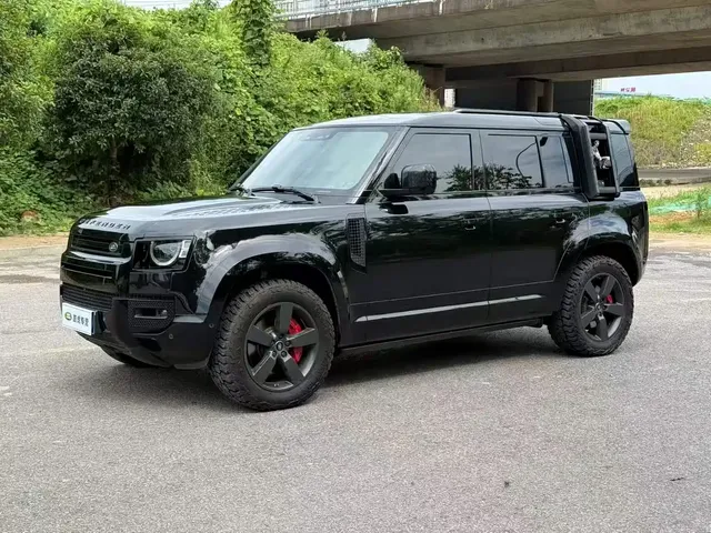 Land Rover Defender 2024 90 3.0T P400 HSE