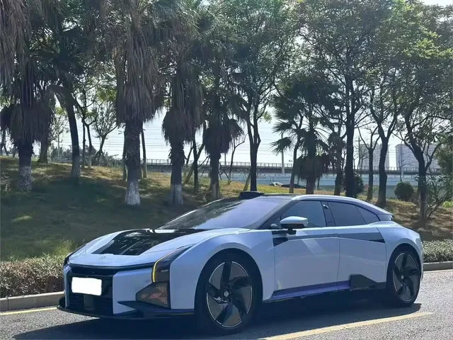 HiPhi Z 2023 4-Seater Edition