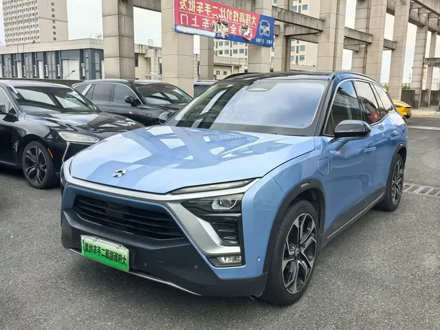 NIO ES8 2018 Founder Edition