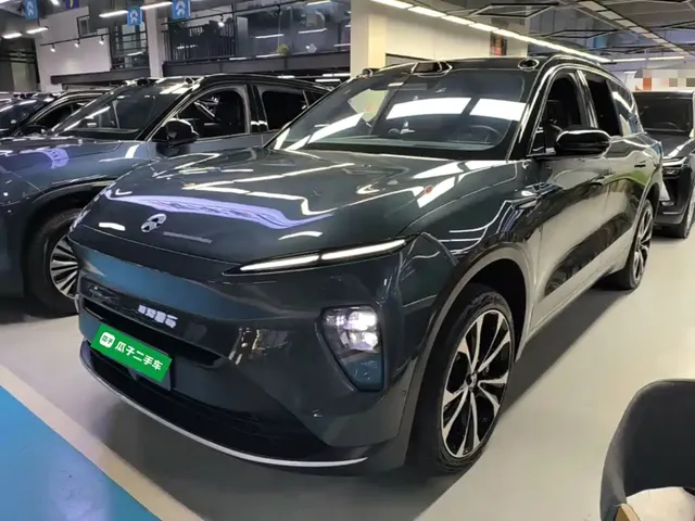 NIO ES8 2024 100kWh Signature Edition