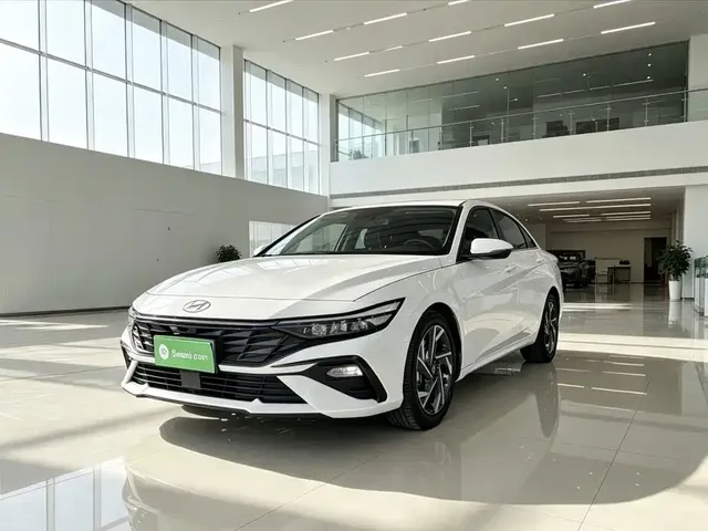 Hyundai Elantra 2023 1.5L CVT GLX Elite Edition