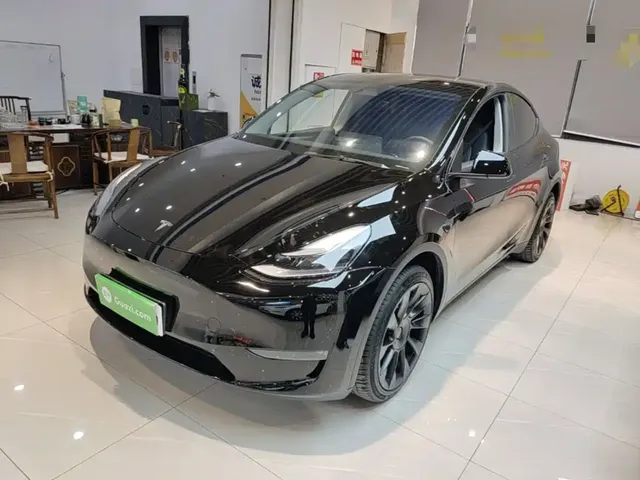 Tesla Model Y 2024 Long Range AWD