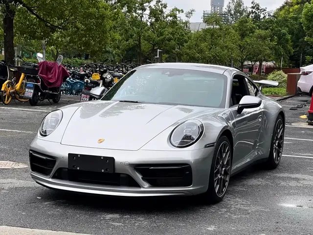 Porsche 911 2023 Carrera 3.0T