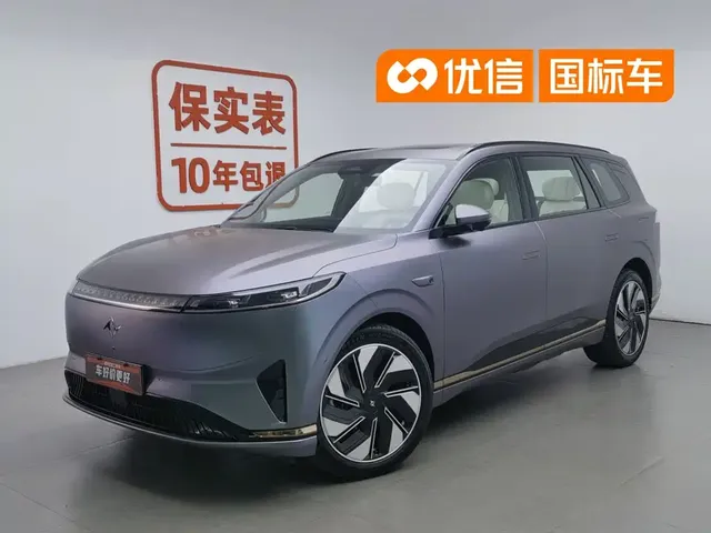 Dongfeng Yipai eπ008 2025 Model 210Ultra Smart Drive Edition 5-Seater