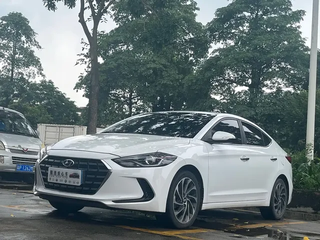 Hyundai Elantra 2020 1.5L CVT Smart Style·Elite