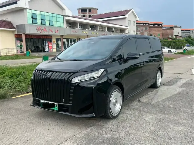 WEY Alpine 2023 AWD Executive Long Wheelbase