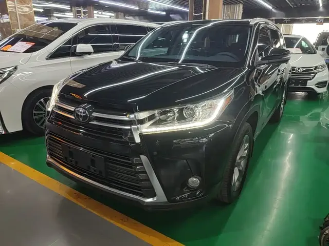 Toyota Highlander 2018 2.0T 4WD Premium 7-seater (China V)