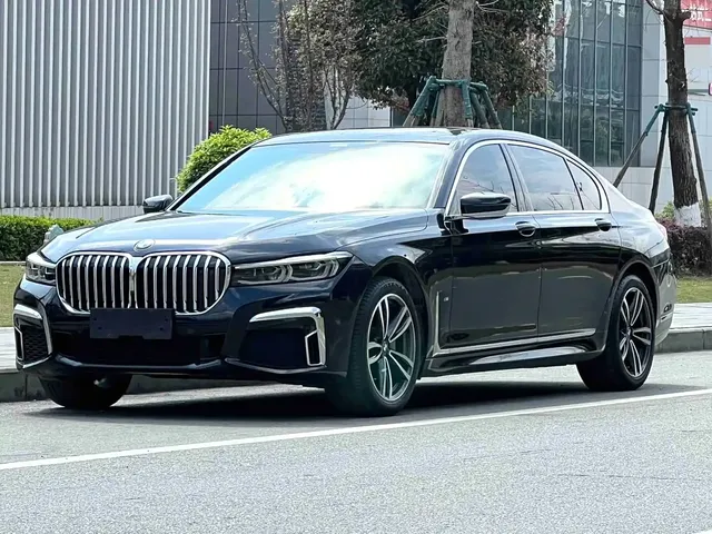 BMW 7 Series 2021 Model 730Li M Sport Package