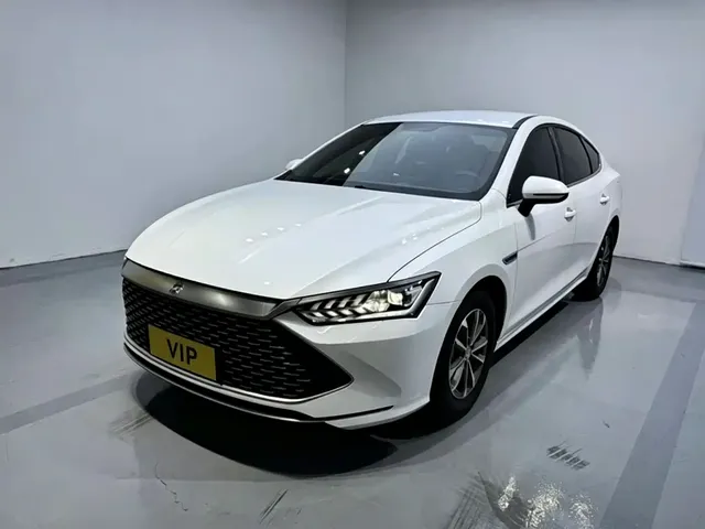 BYD Qin PLUS 2021 DM-i 55KM Premium