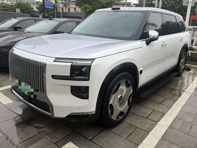 ZEEKR 9X 2025 model Ultra Edition 70kWh