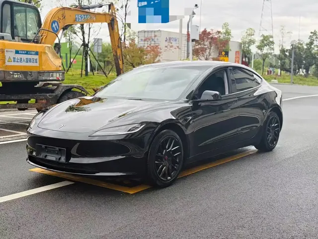 Tesla Model 3 2023 Rear-Wheel Drive
