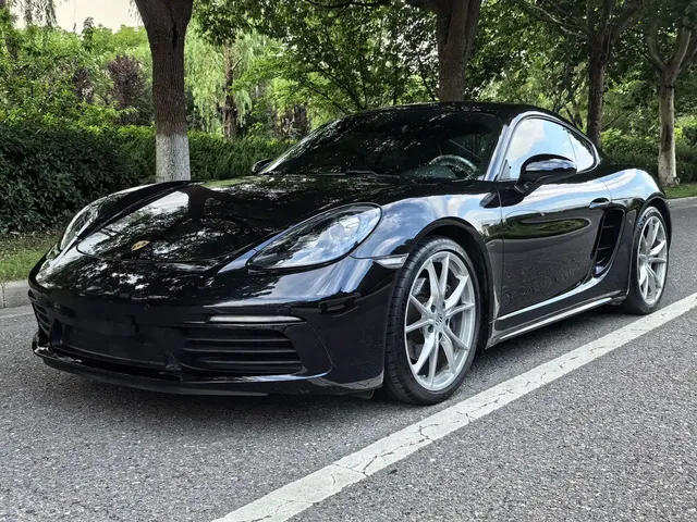Porsche 718 2018 Cayman 2.0T