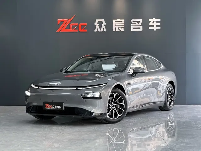 XPeng P7 2020 Model 670E