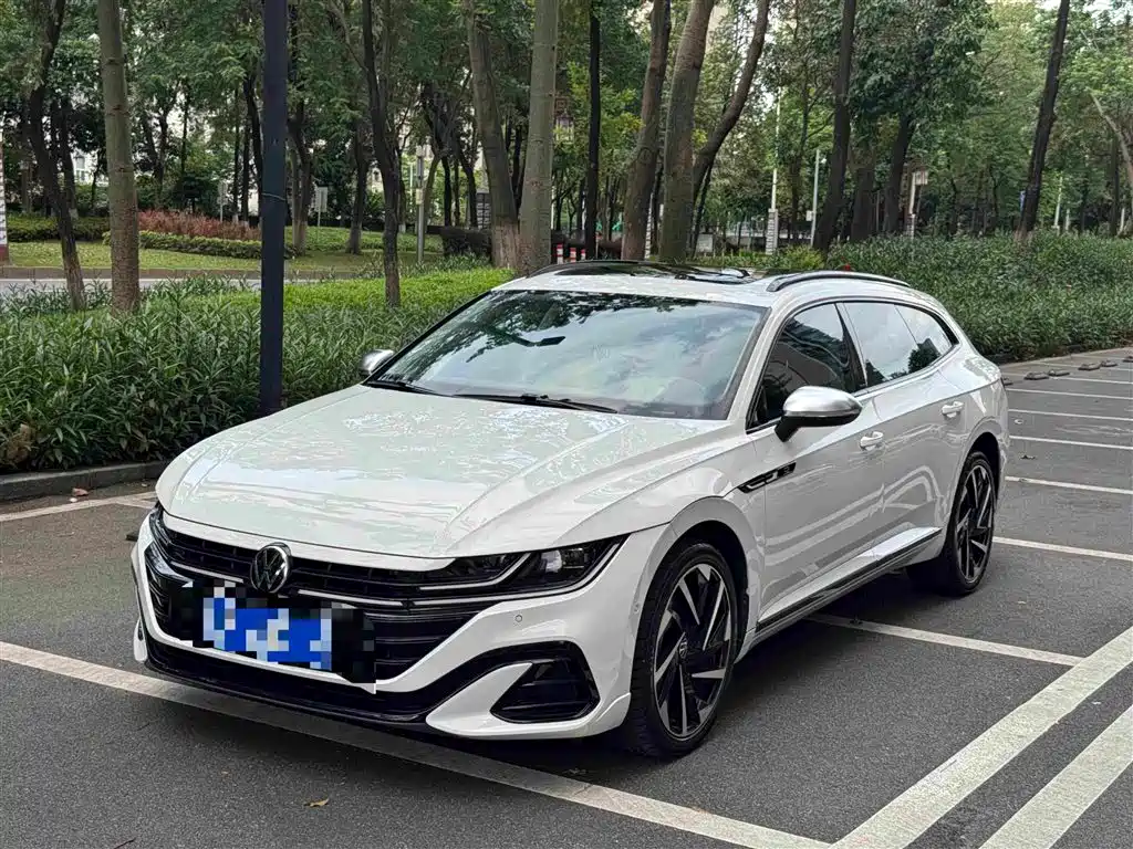 Volkswagen FAW-Volkswagen CC 2021 Shooting Brake 330TSI Hunter Edition