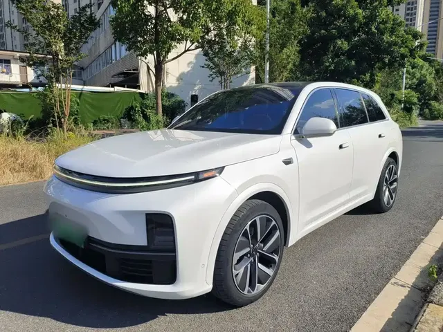 Li Auto L7 2023 Pro