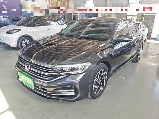 Volkswagen Sagitar 2023 300TSI DSG Surpassing Edition