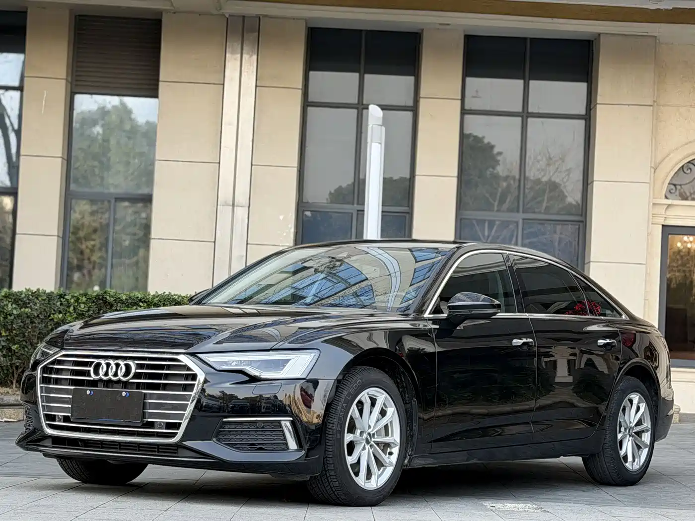 Audi A6L 2021 40 TFSI Luxury Elegance